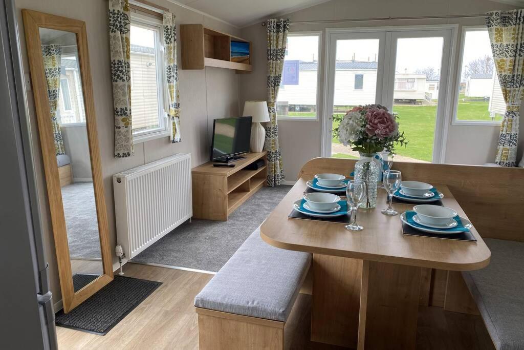 Camber Three Bedroom Caravan מראה חיצוני תמונה