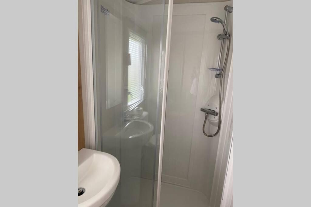 Camber Three Bedroom Caravan מראה חיצוני תמונה